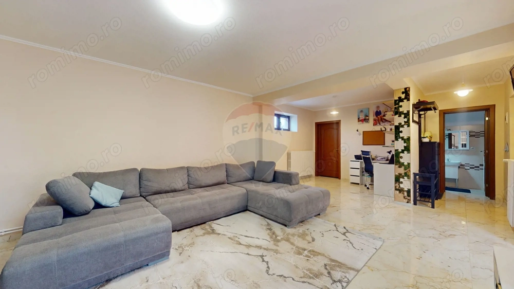 Doua case, 8 camere- oportunitate business - Bod, 2164 mp teren