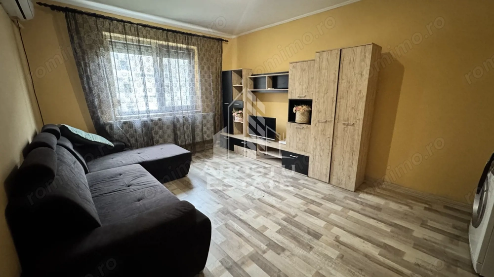 Garsoniera , et.1 , zona Blascovici