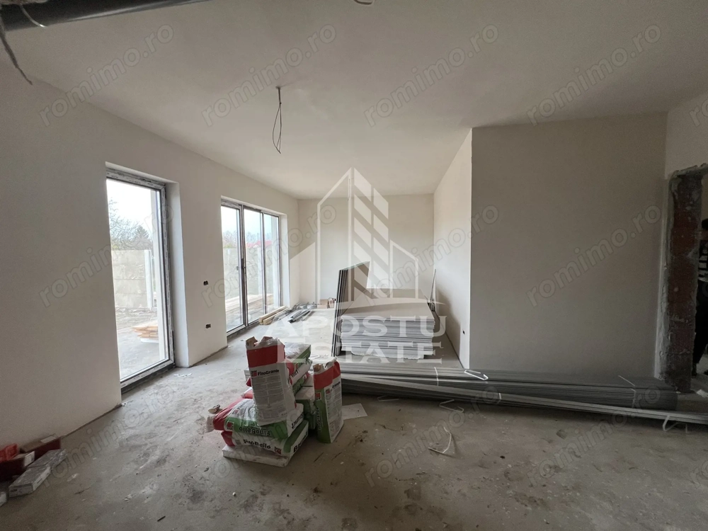 DE VANZARE casa alipita in Covaci cu curte mare