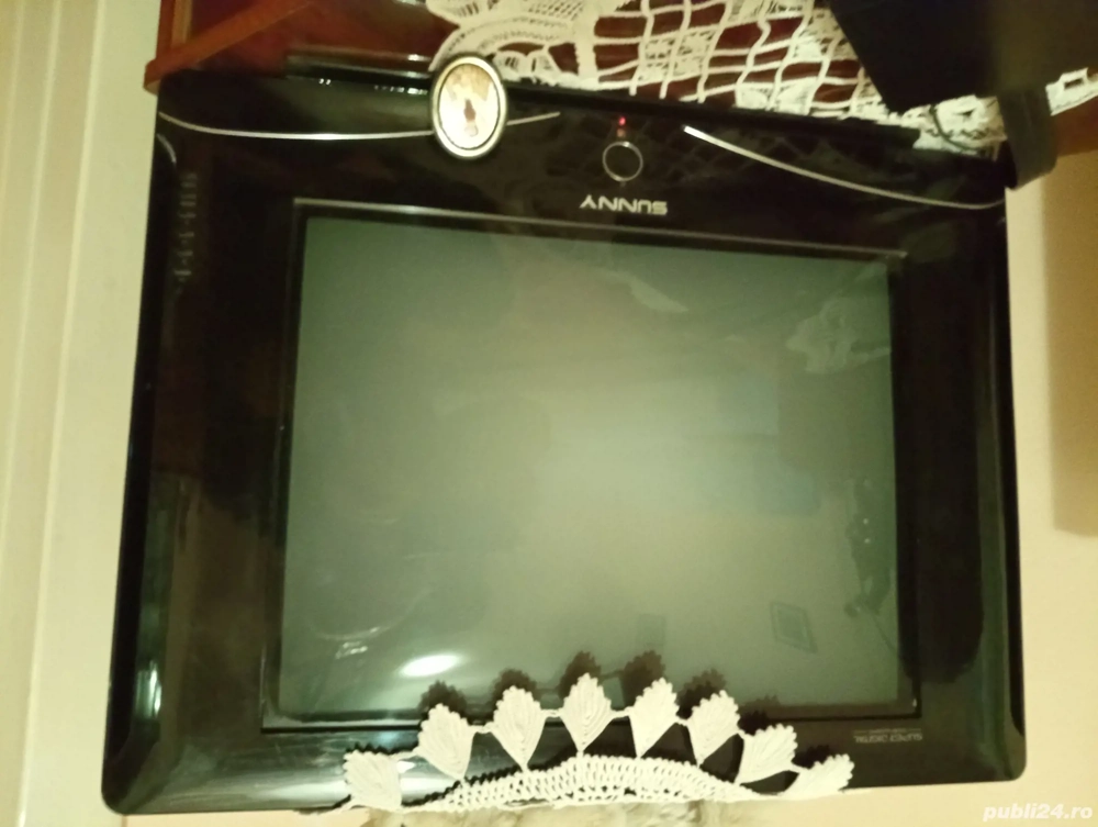 vand Tv Sunny cu telecomanda 