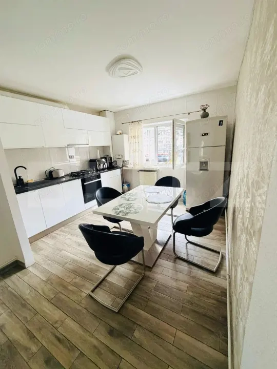 Apartament cu 3 camere, 2 bai, 2 balcoane, 2 locuri de parcare - zona Astra