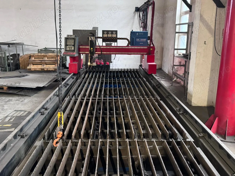 Mașină de Tăiat CNC (PLASMA)