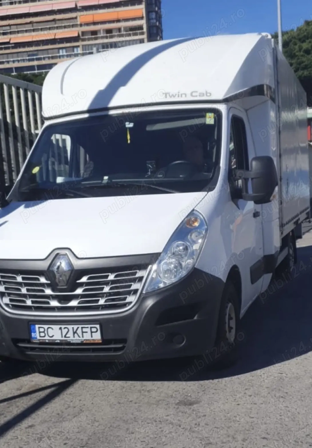 Renault Master alb