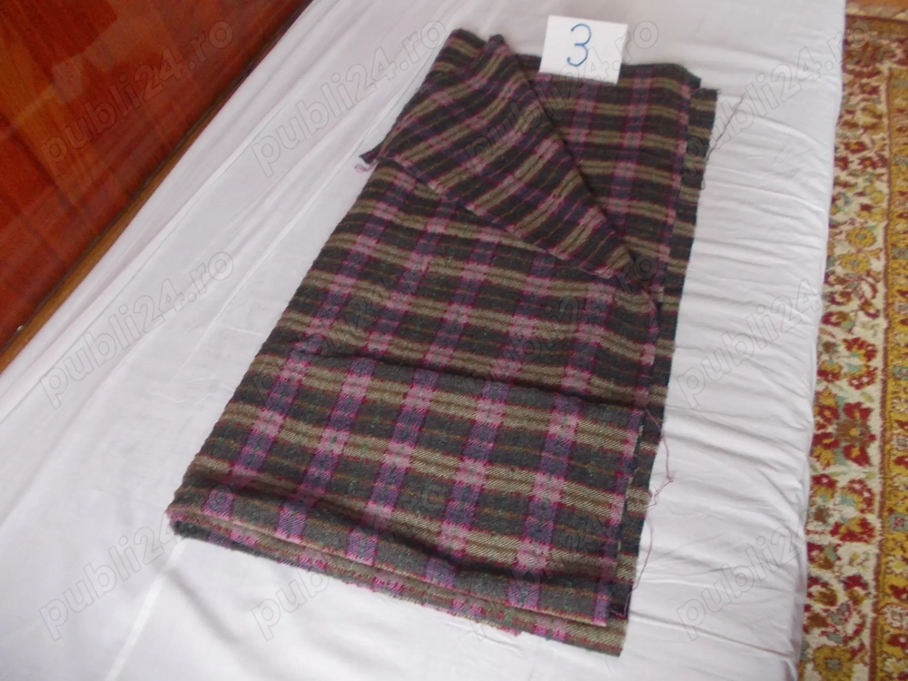 Cupon stofa lana cu fata dubla cu model