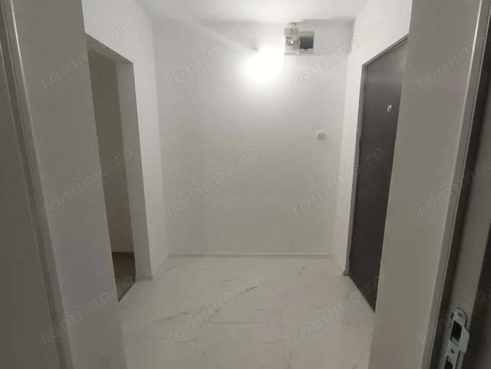 APARTAMENT 2 CAMERE, RENOVAT RECENT, BLOC FARA RISC, MIRCEA CEL BATRAN