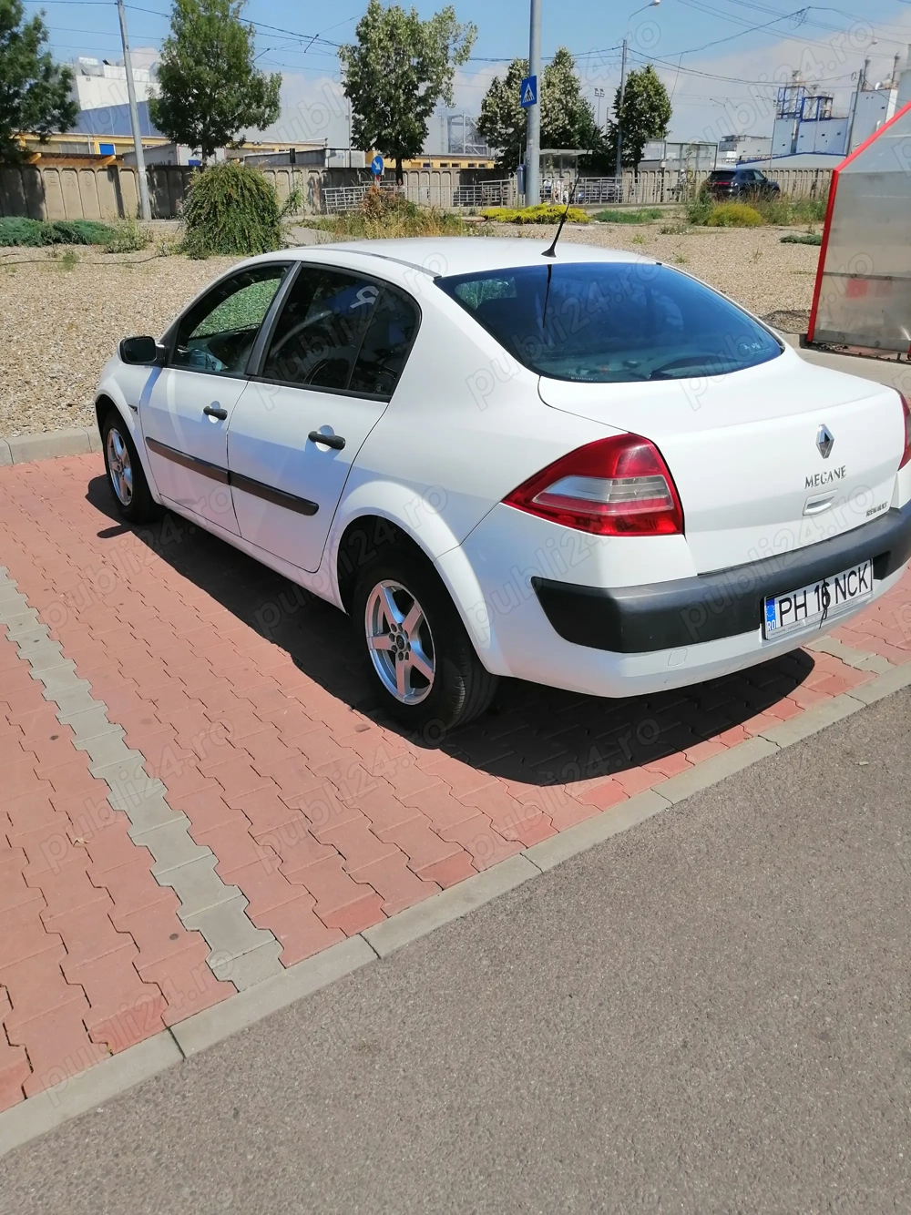 de vanzare : autoturism renault megane 2 ,1,5 dci
