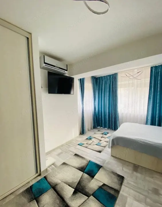 Studio | Termen Lung | Campus