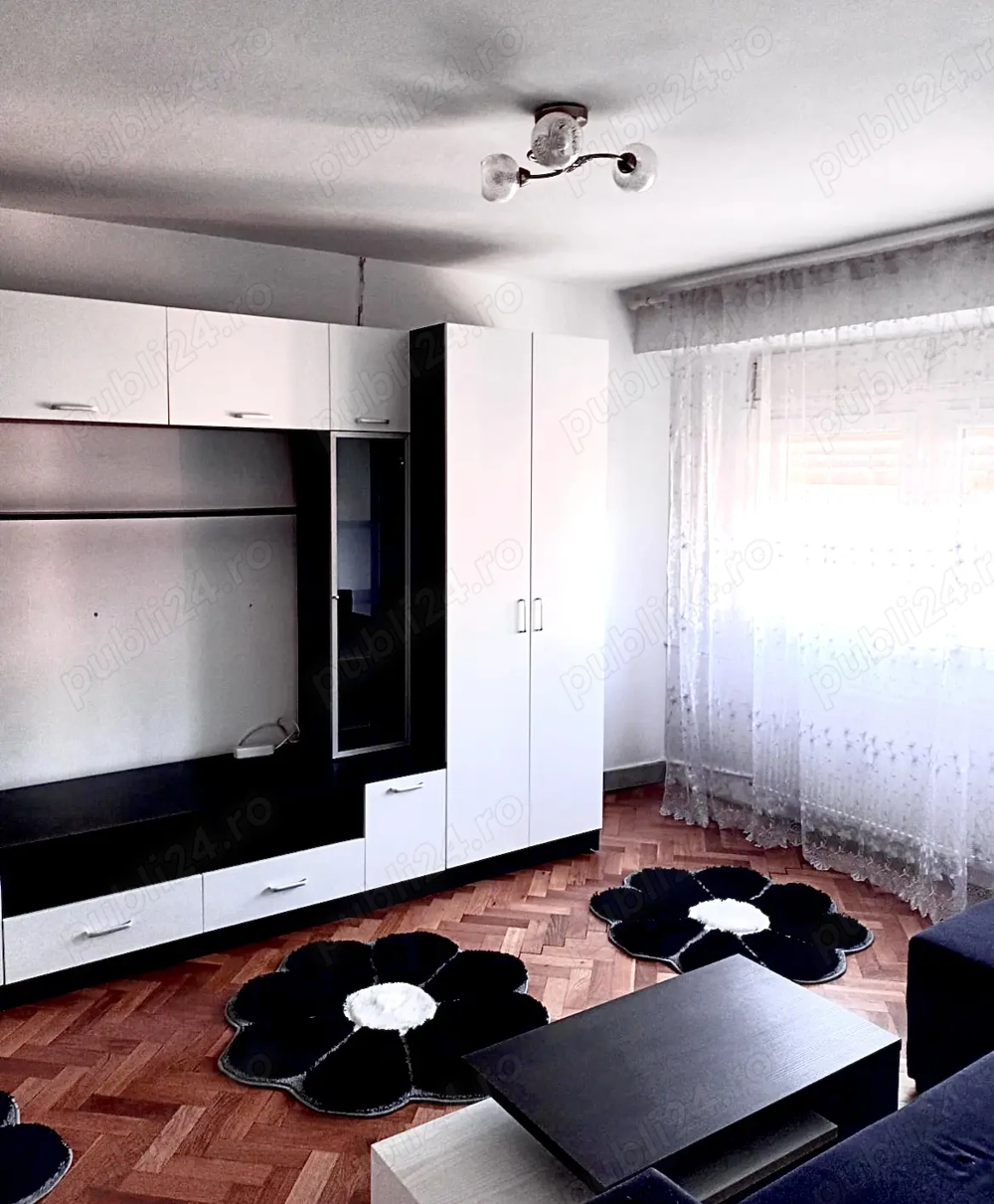 Apartament în Arad cu 2 camere, baie moderna, hol, bucatarie