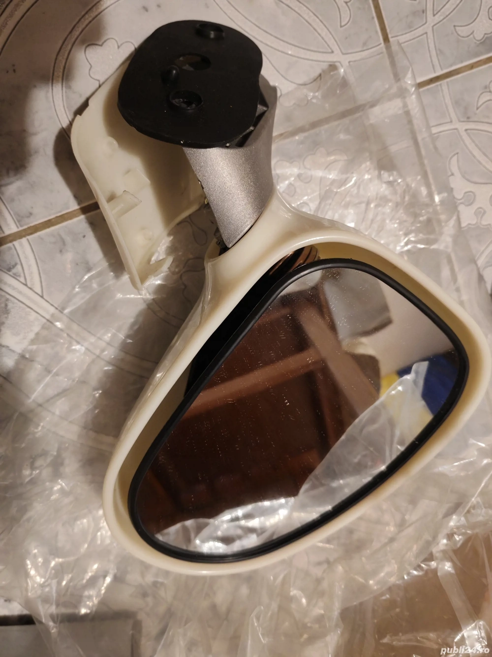 Set oglinzi stanga dreapta Matiz, albe