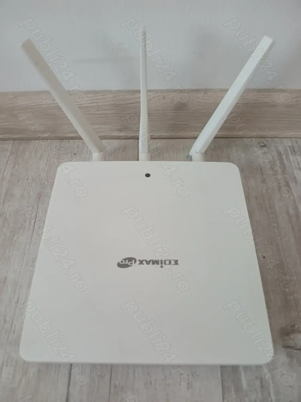Access point Edimax Gigabit WAP1750, 3x3 AC Dual-Band PoE