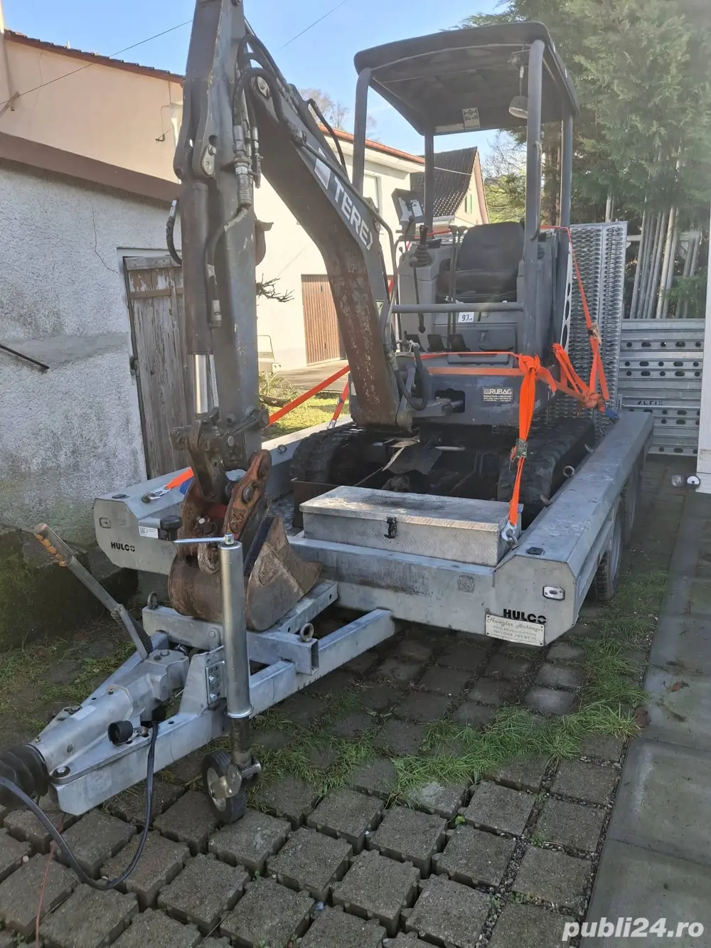 Excavator Terex + Remorcă Transport 