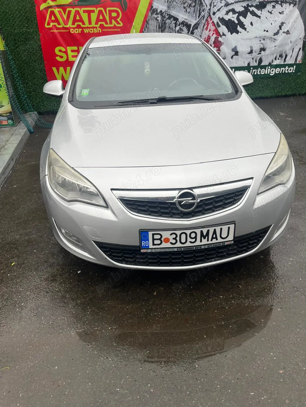 Opel Astra J 2012