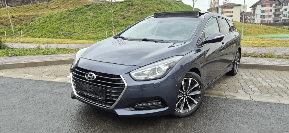 Vand Hyundai i40 Platin+ Facelift 1.7CRDi 141cp Automat 7+1 Viteze Ventilatie Panoramic Camere Piele