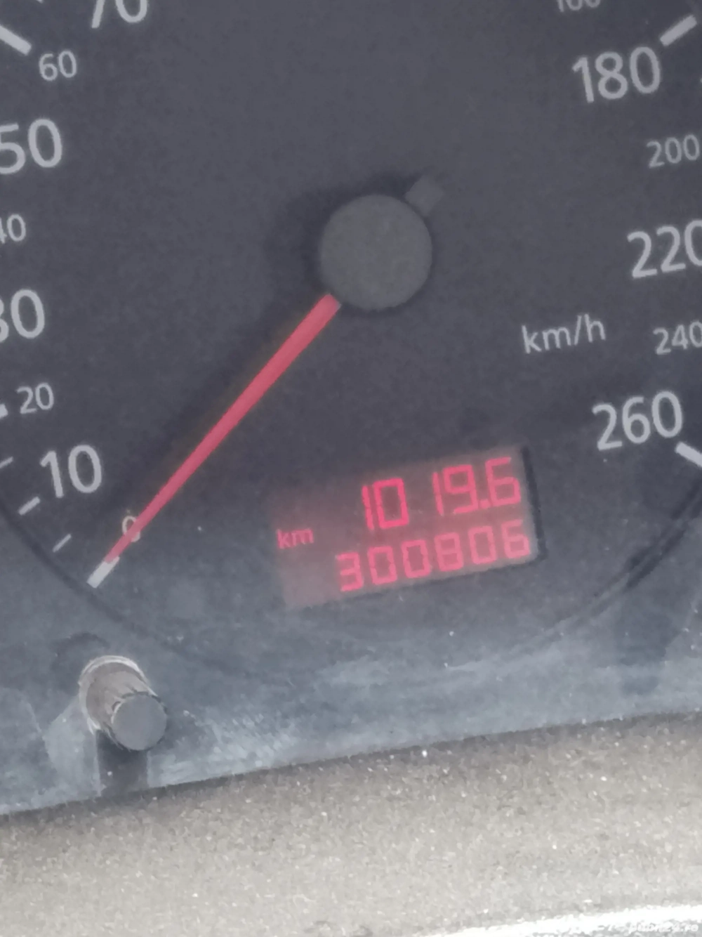 vand sau schimb audi a6 2.5