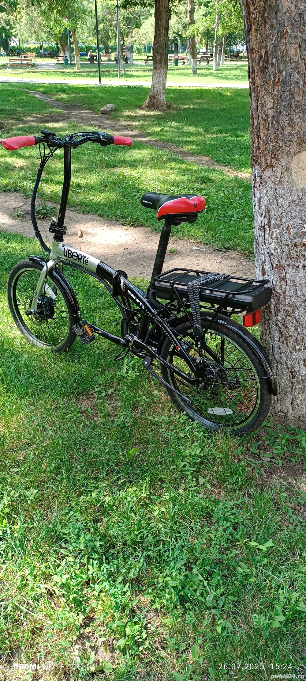 Bicicleta electrica pliabila 36v cu roti de 20",incarcator si chei la baterie