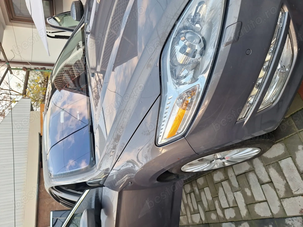 De vanzare mașină bine întreținută.