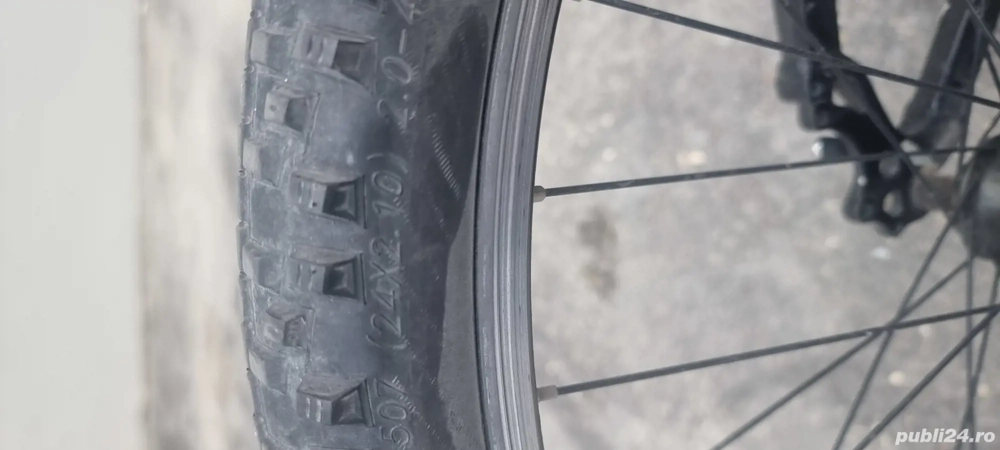 vand bicicleta MTBcopi cu roti pe 24