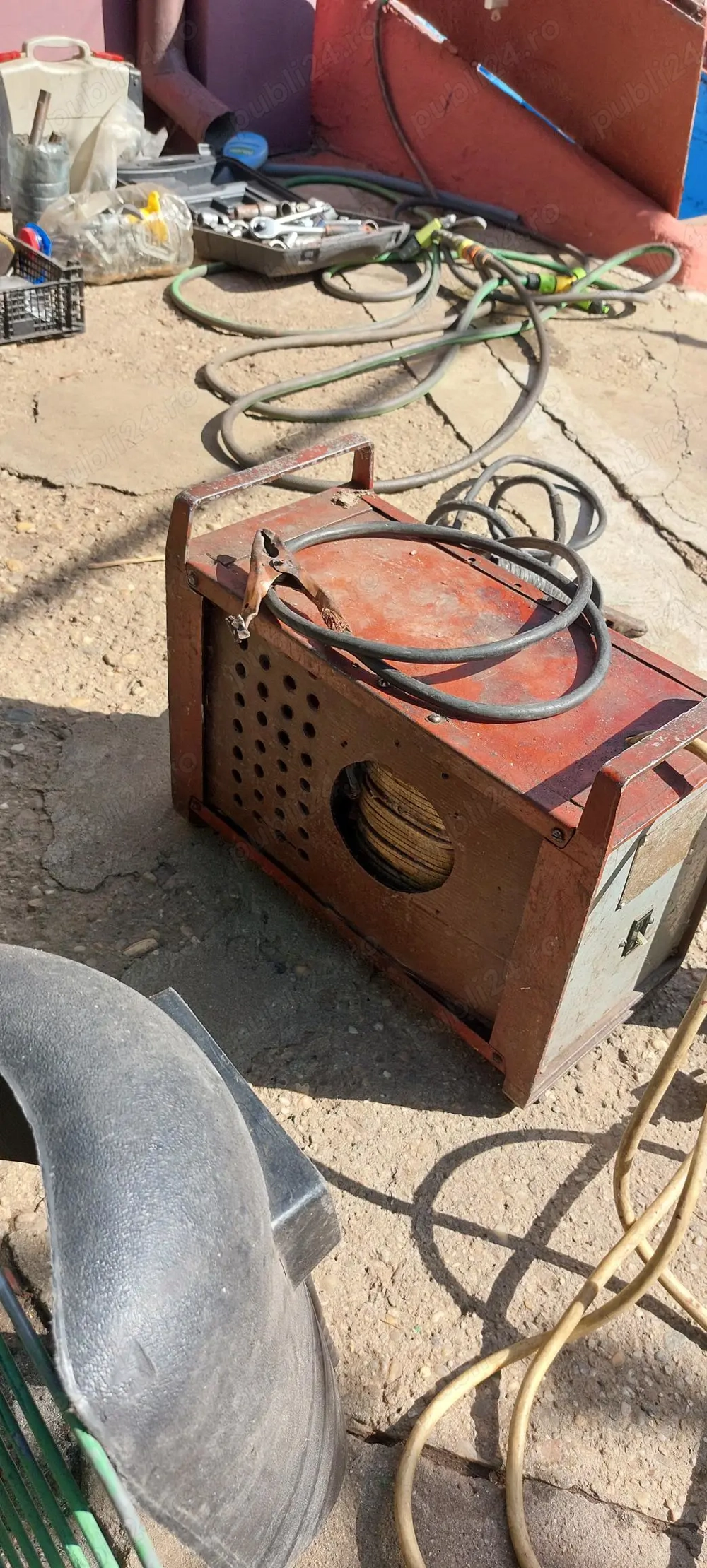 Aparat de sudură rusesc cu 3 trepte + accesorii