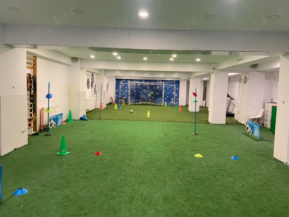 Inchiriez spatiu comercial Vitan open-space