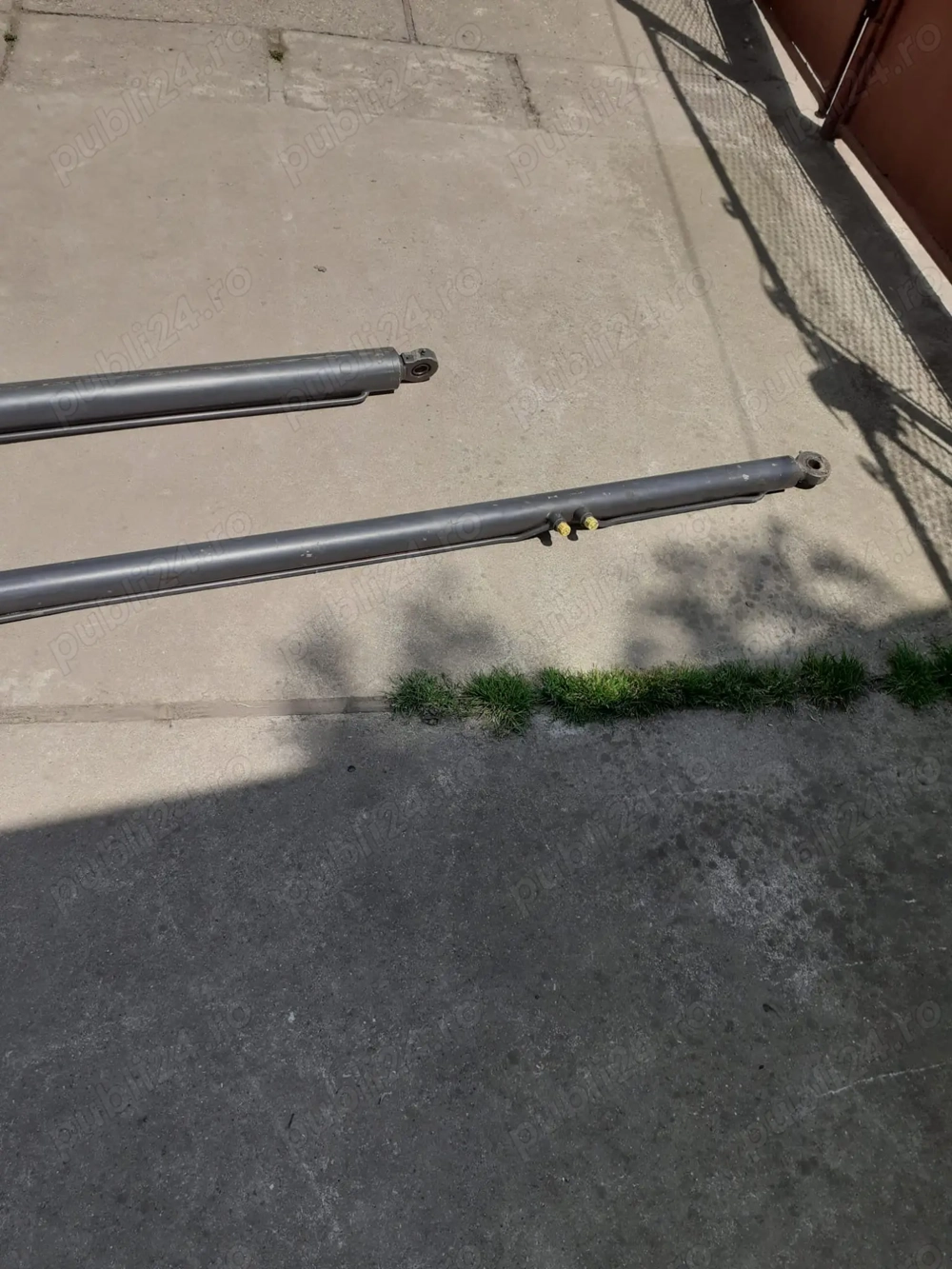 Cilindru hidraulic,2 metri