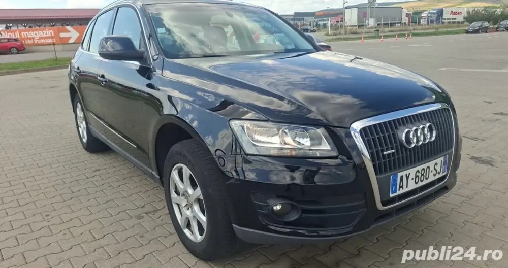 Audi Q5 , an 2011, benzina