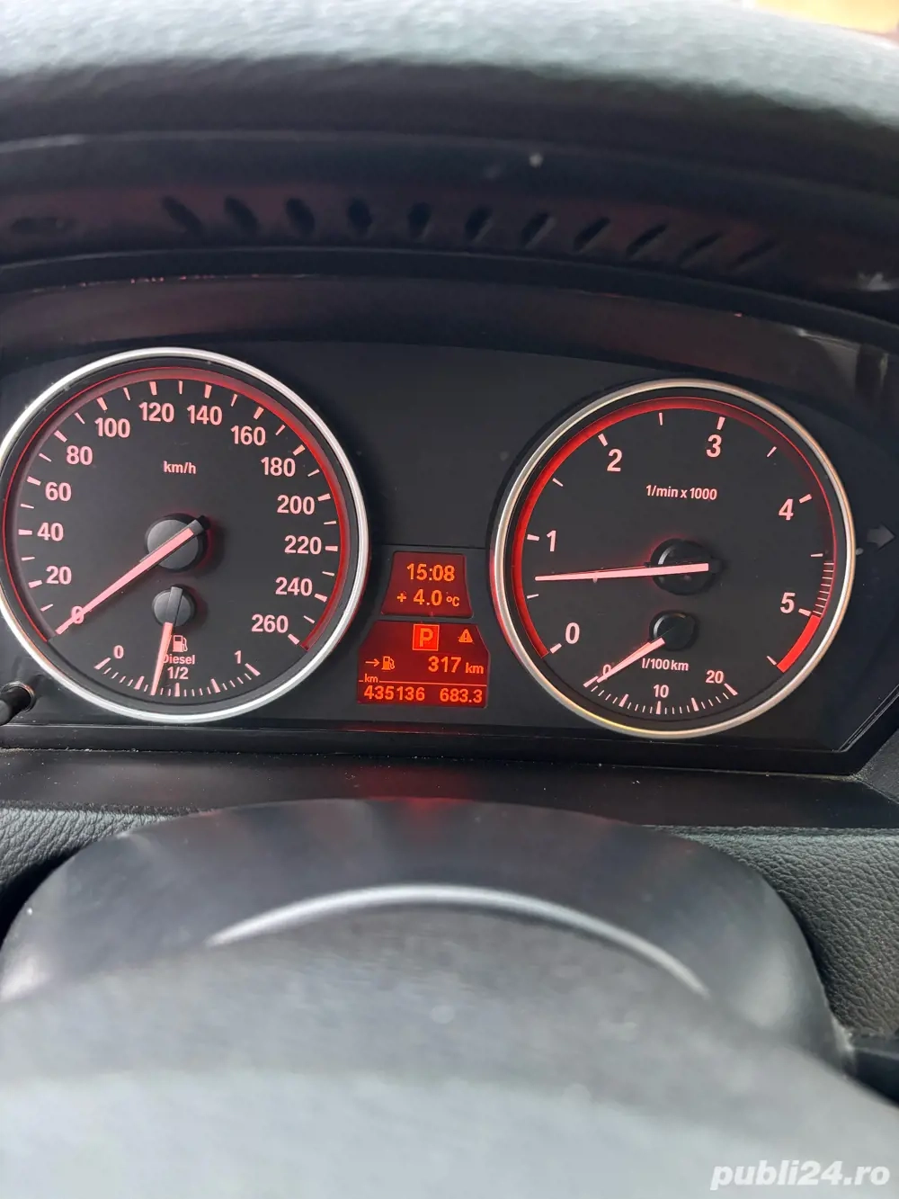 vand bmw x5 . negru . 3.0 xdrive 2012 . 306 cp