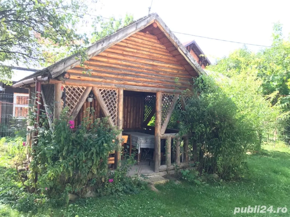 Inchiriez casa in Bran