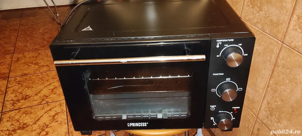 Cuptor electric cu convectie, 32L, 1300W,  - Princess