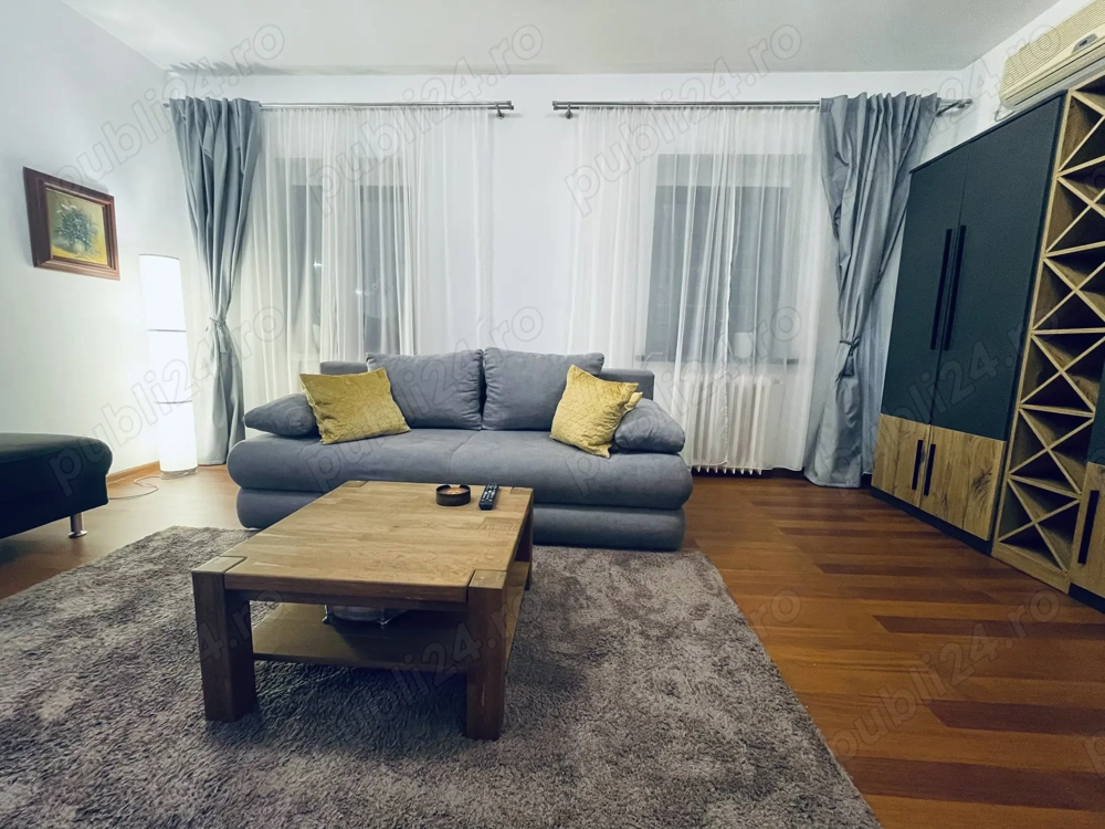 Apartament 3 camere zona Medicina, loc parcare
