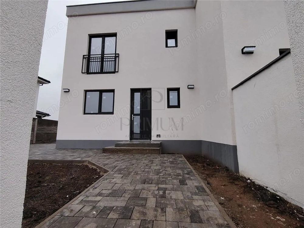 Duplex modern  - asfalt - toate utilitatile - alegere finisaje