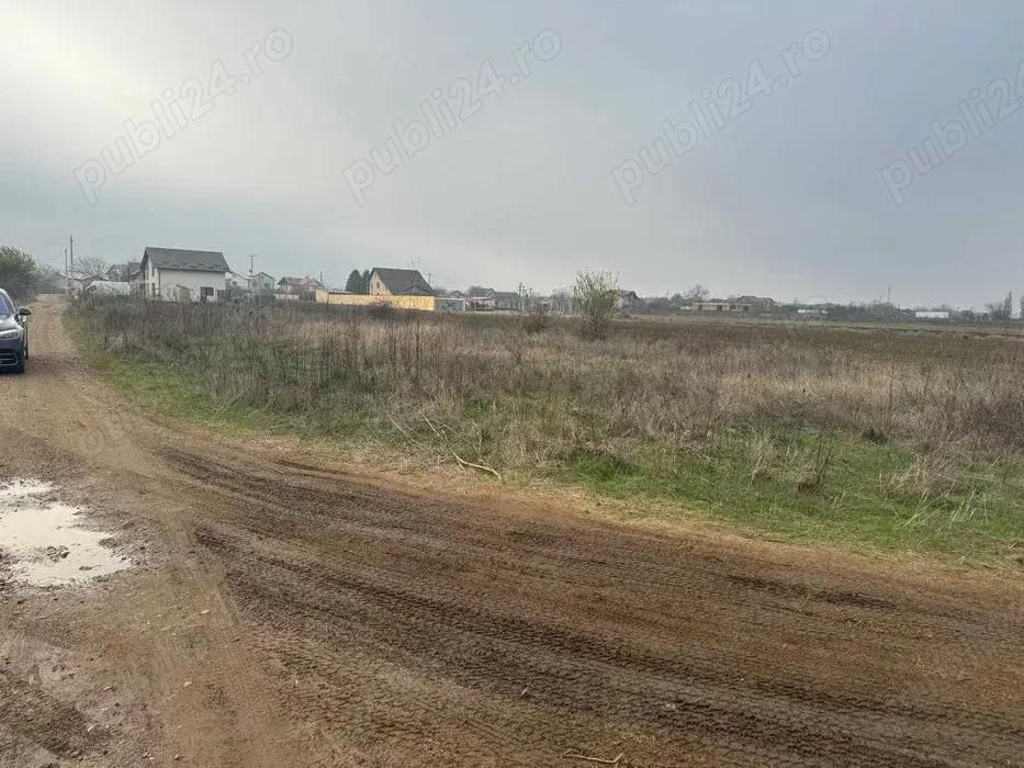 Teren intravilan, parcelabil - De Vanzare   Aricestii Rahtivani