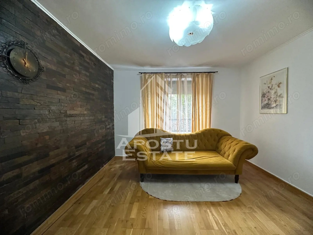 Casa individuala cu 4 camere,2 bai,mobilata,Calea Lipovei