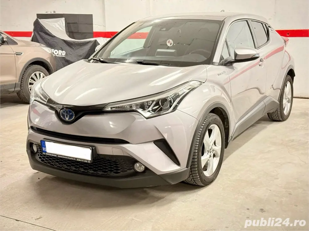 Toyota C-HR 1.8 Benzina Hybrid