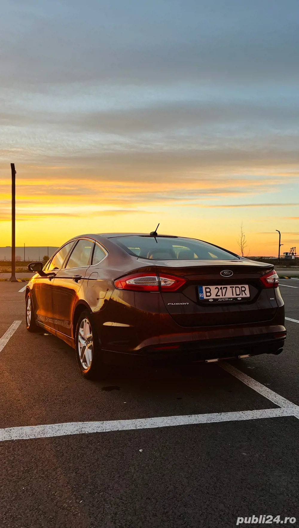 Vand Ford Mondeo, mk5, 2016, model american Fusion