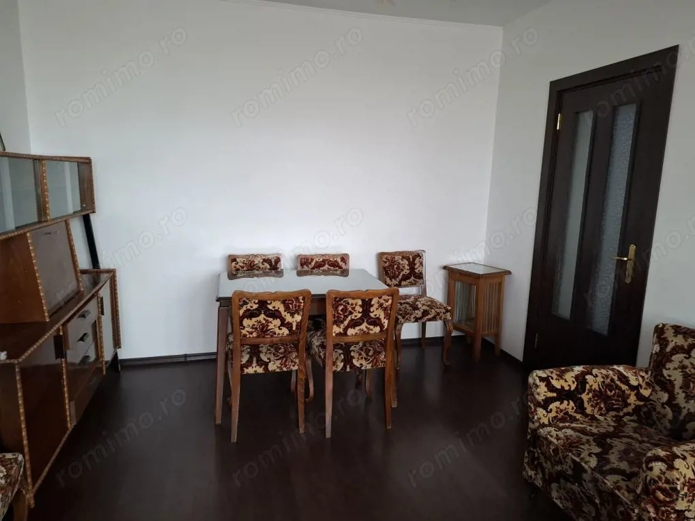 Apartament 2 camere renovat, balcon mare 11 mp, Calea Griviței, etaj 5/7