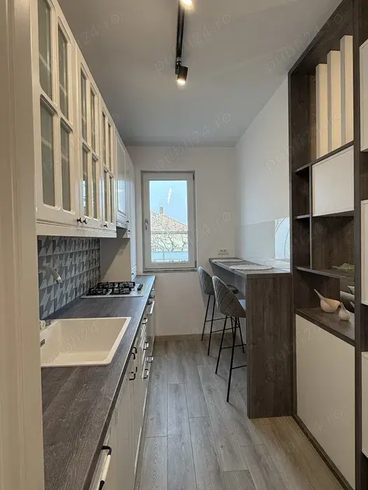 Apartament De Lux cu 3 camere- Calea Sever Bocu