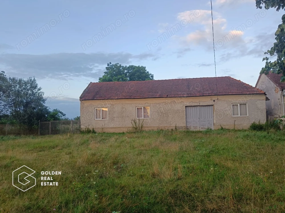 Casa cu 3 camere, comuna Birchis