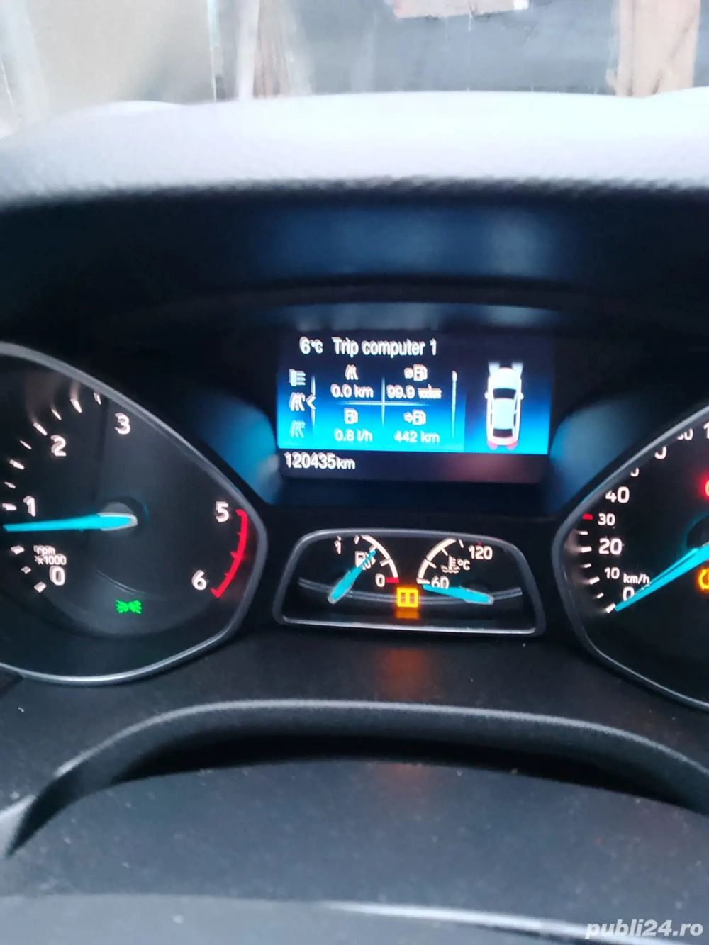 Vand Ford Focus din anul 2015