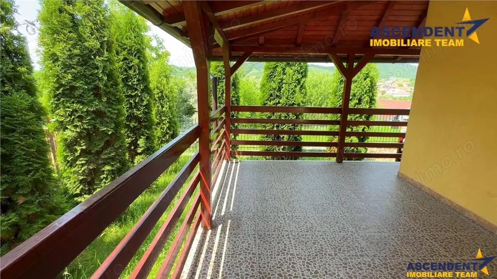 Film! Vila, dotari premium,vedere pretioasa,garaj,securizare,Corunca,Mures