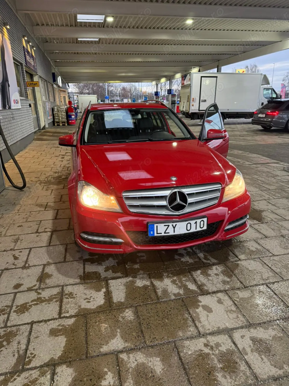 Mercedes C 180 GCI 2012 Avangarde ,incalzire scaune,cutie 7 g-tronic