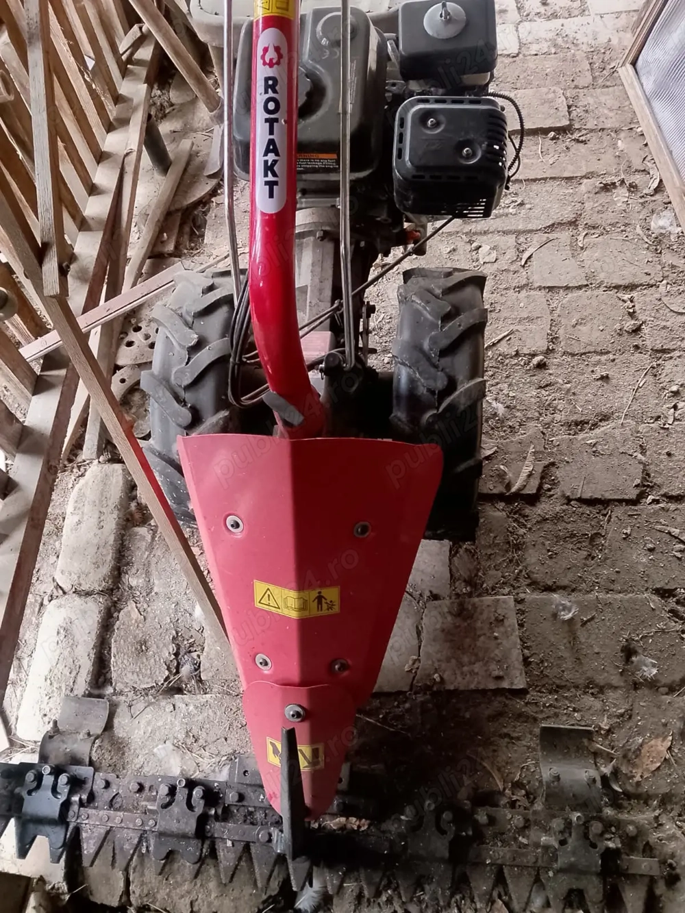 Vand Motocultor Rotakt MF360 cu bara de cosire GC360