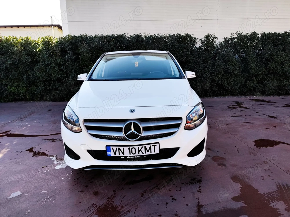 Vand Mercedes-Benz B220