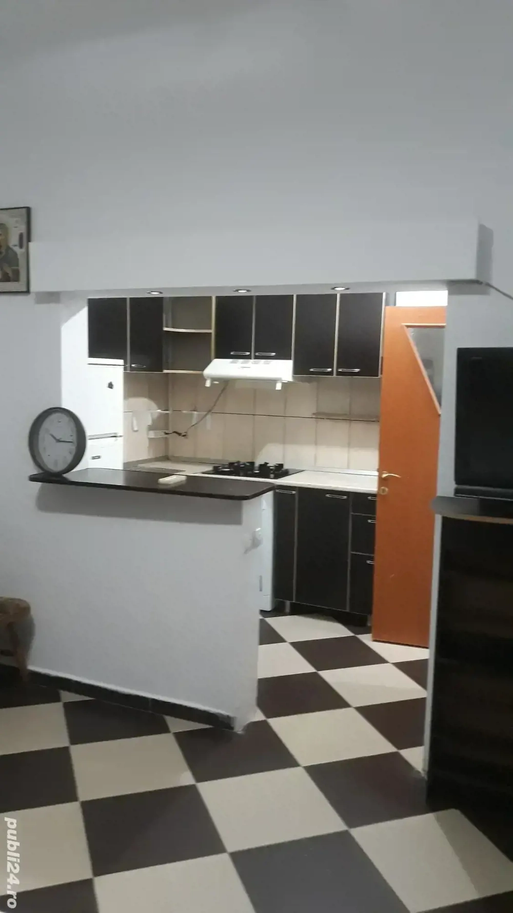 garsoniera de închiriat 