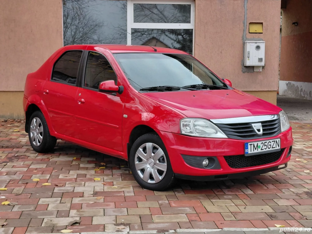 Dacia Logan an 2012