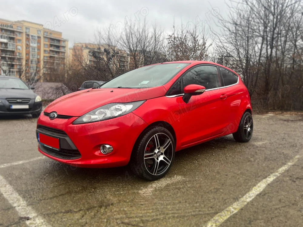 Ford Fiesta 1.4 TDCi   întreținută cu atenție, ideală pentru oraș și drumuri lungi