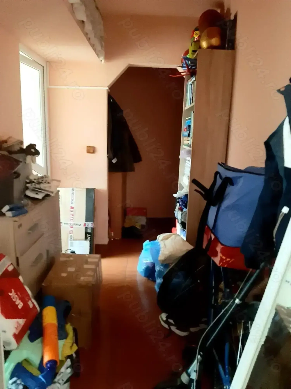 Proprietar vand apartament 2 camere pret 80000 euro