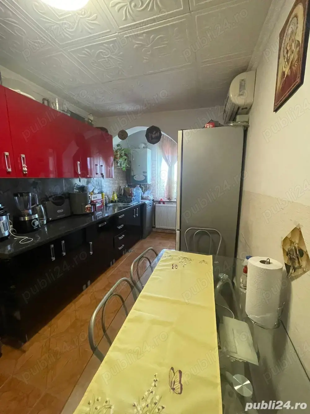 Apartament 3 camere Lipovei decomandat amenajat centrala proprie
