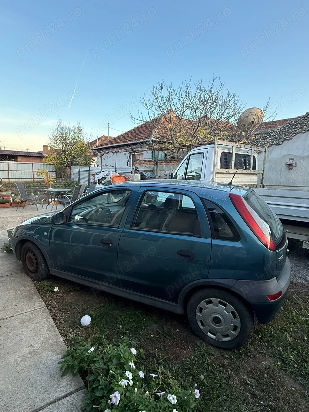 Opel Corsa C 1.2 benzina an 2002