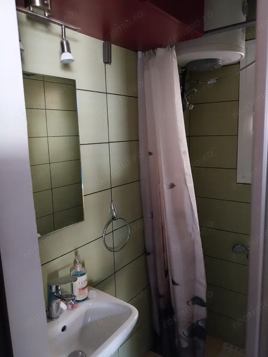 Garsoniera de inchiriat in zona Dristor