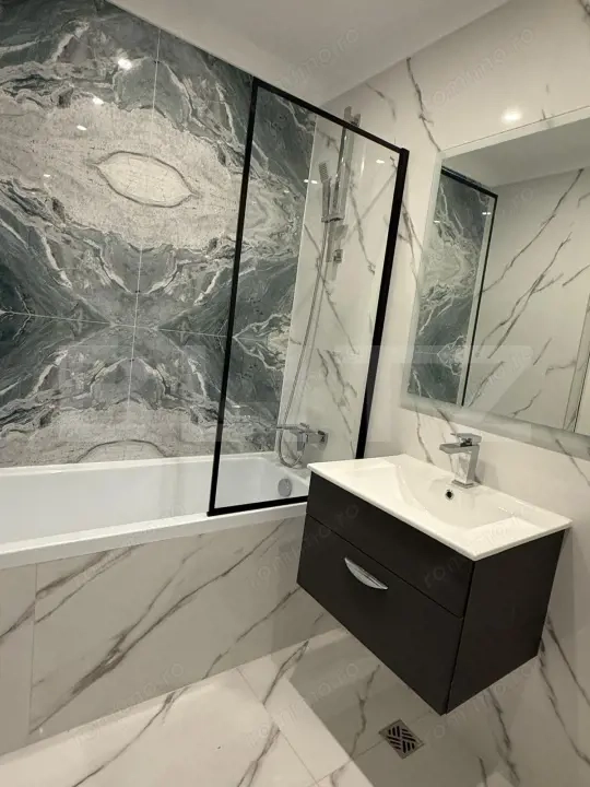 Apartament de lux, cu 2 camere, 54 mp - zona ultracentrala